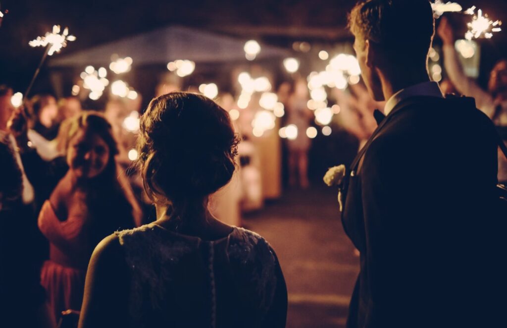 6 Family Friendly Engagement Party Games – Easy to Setup engagement party games